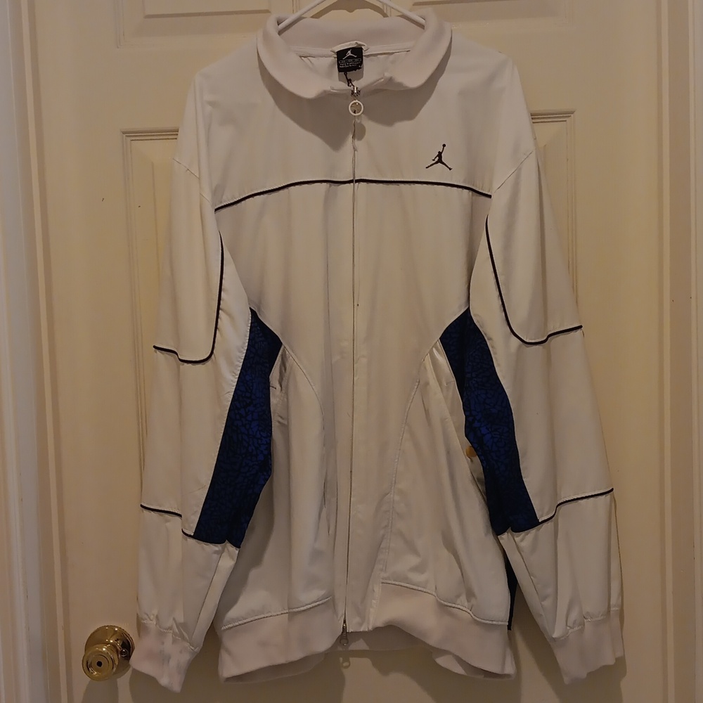 JORDAN JACKET